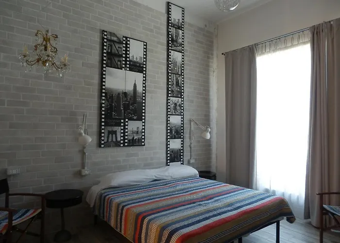 Bb Sharingloft Bed & Breakfast