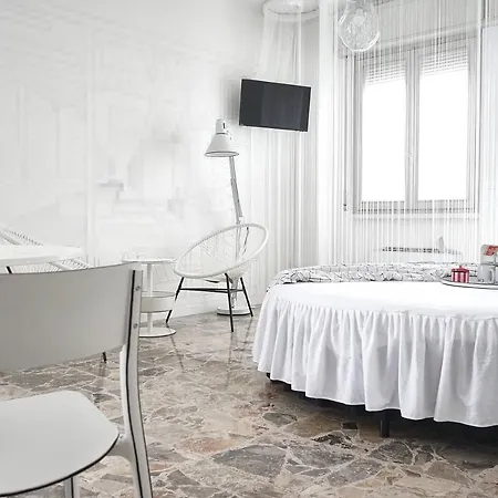 Bb Sharingloft * Σιρμιόνε